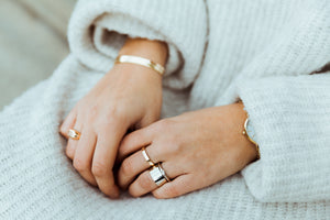 Bold Essential Ring